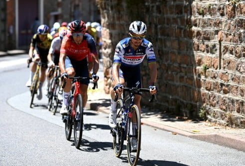 girodociclismo.com.br julian alaphilippe assustado eu nao entendi nada image