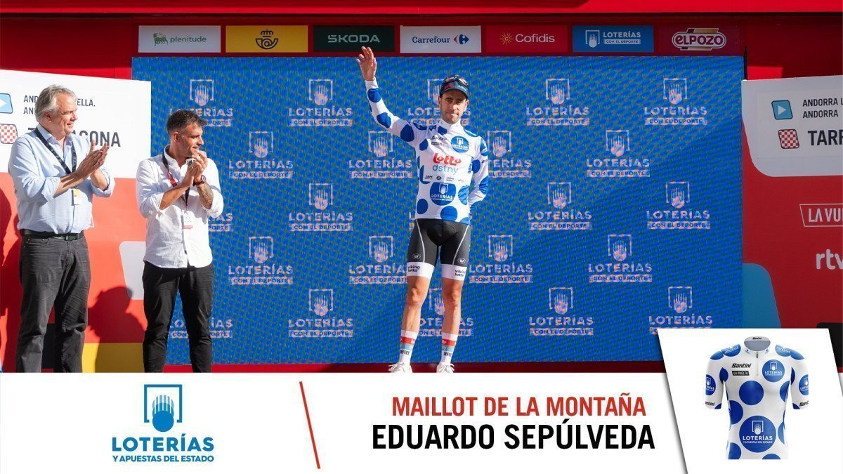 girodociclismo.com.br ciclista da lotto dstny entra para a historia dos grand tours eduardo sepulveda podio camisa de bolinhas