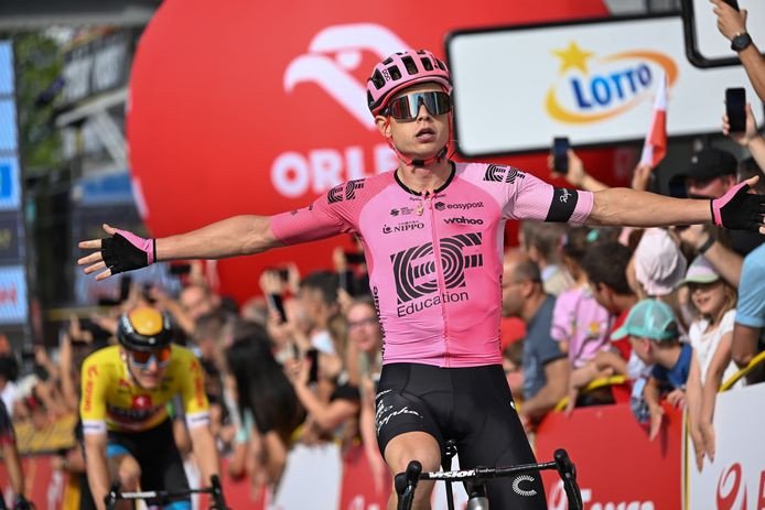 girodociclismo.com.br ef education aposta no entusiasmo da juventude para apoiar hugh carthy image