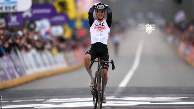 girodociclismo.com.br remco evenepoel considera mathieu van der poel ter vitorias mais importantes que tadej pogacar image