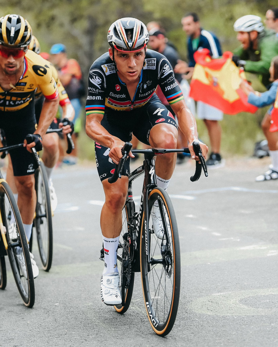 girodociclismo.com.br remco evenepoel afirma que poderia ter vencido e culpa chefe da soudal quickstep voce tem que dizer isso image