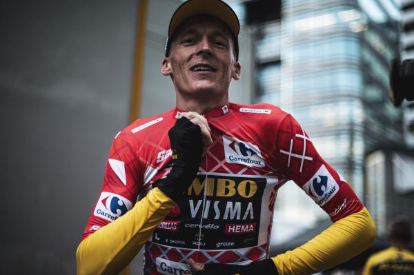 girodociclismo.com.br robert gesink faz revelacao sobre pensamento de sepp kuss na vuelta a espana image 1