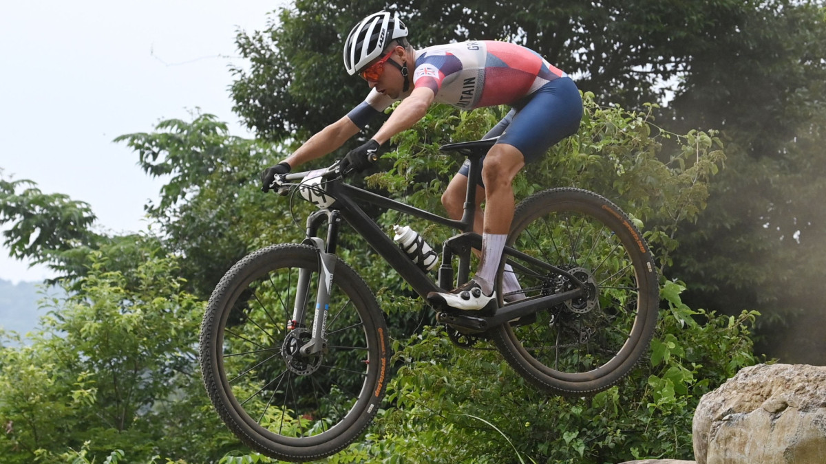 girodociclismo.com.br totalenergies pode ter fornecedor inedito de bicicletas e equipamentos para 2024 image 2