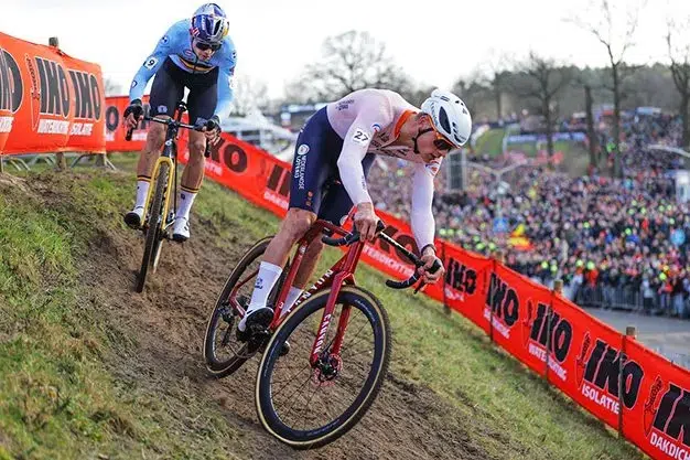 Astro do Ciclocross revela desânimo, ao saber que terá que competir com Wout Van Aert, Mathieu Van der Poel e Tom Pidcock 1 girodociclismo.com.br astro do ciclocross revela todo seu desanimo ao competir com wout van aert mathieu van der poel e tom pidcock image