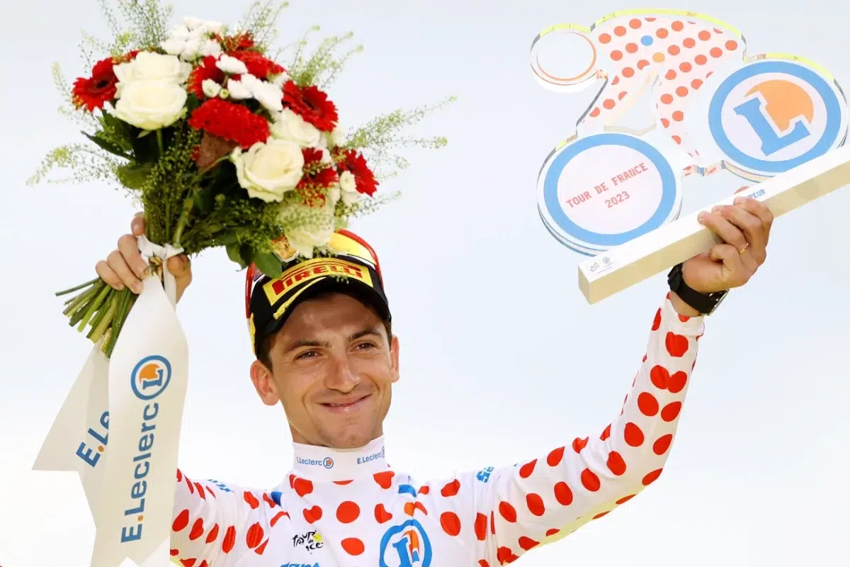 girodociclismo.com.br giulio ciccone entusiasmado pelo percurso do campeonato mundial combina com as minhas caracteristicas giulio ciccone tour de france 2023 polka dot jersey