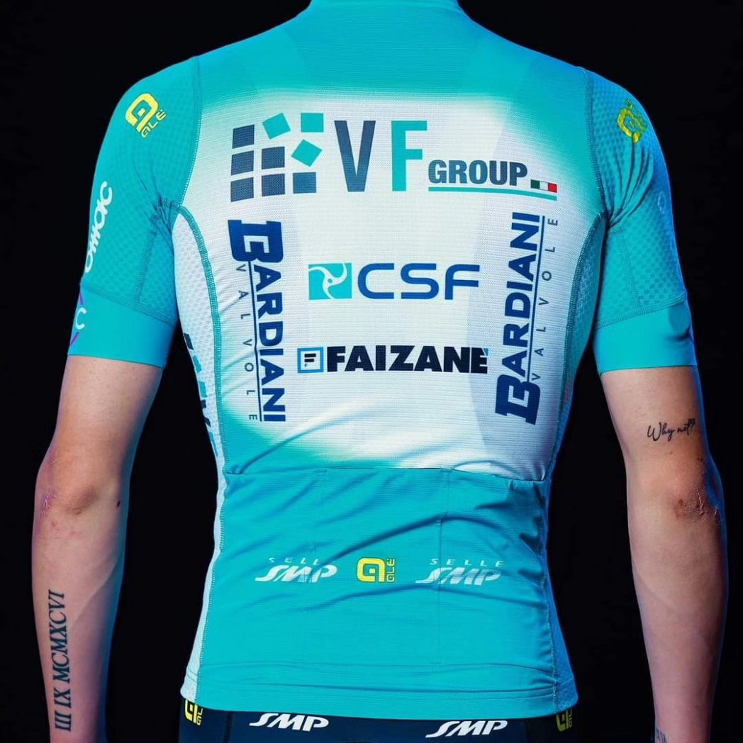 girodociclismo.com.br tradicional equipe pro tour italiana muda de cor gracas a novo patrocinador image 1