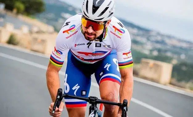 CEO da Soudal Quick-Step compara novo ciclista com Tom Boonen e Johan Museeuw: "Cuidado com o americano, ele é rápido e forte" 3 girodociclismo.com.br ceo da soudal quick step compara novo contratado com tom boonen e johan museeuw cuidado com o americano ele e rapido e forte image 1