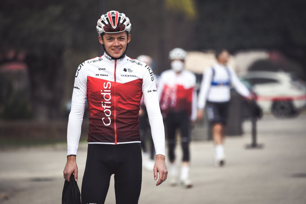 girodociclismo.com.br ciclista do world tour sofre atropelamento e tem fratura diagnosticada ele e a 6a baixa da equipe image