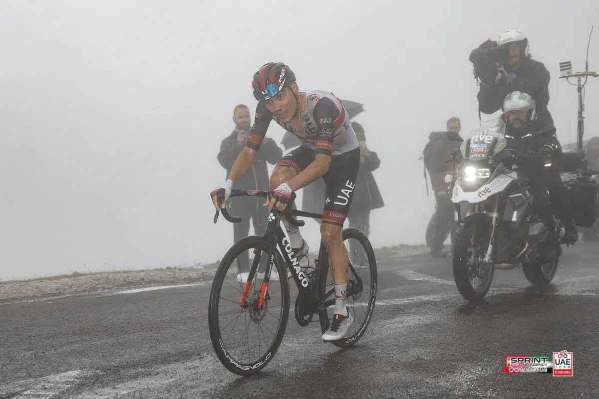 girodociclismo.com.br juan ayuso revela que pediu a equipe para participar do tour de france e afirma tadej e o nosso lider mas podemos jogar outras cartas image 3