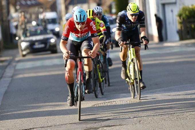 girodociclismo.com.br antonio morgado deixa escapar vitoria no fotofinish para laurenx rex na le samyn confira os resultados e assista a chegada image 1