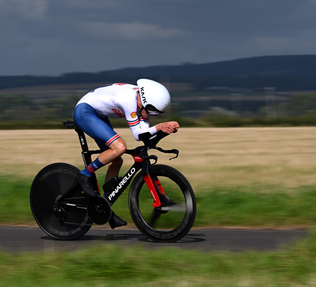 The controversial rule slows down cyclists in time trials already in place in the United Kingdom