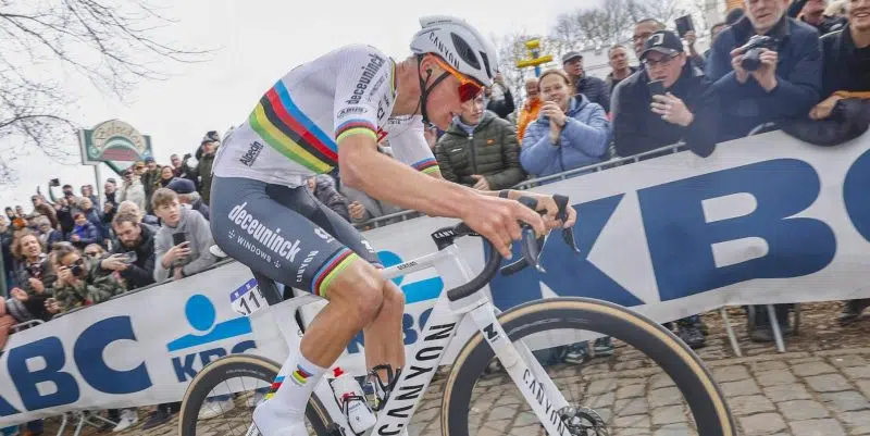 Após incidentes com Mathieu Van der Poel, organização do Tour de Flandres faz um apelo aos torcedores 1 girodociclismo.com.br apos incidentes com mathieu van der poel organizacao do tour de flandres faz um apelo aos torcedores image