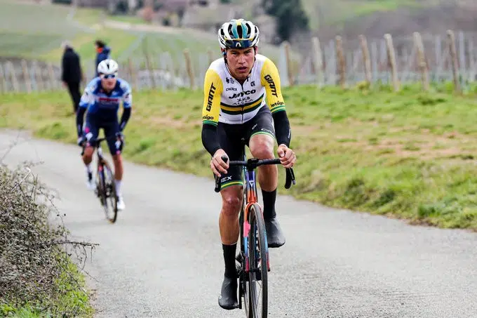 Paris-Nice: Resultados da 4ª etapa com vitória de Santiago Buitrago e novo líder, assista a chegada 2 girodociclismo.com.br paris nice resultados da 4a etapa com vitoria de santiago buitrago e novo lider assista a chegada image 4
