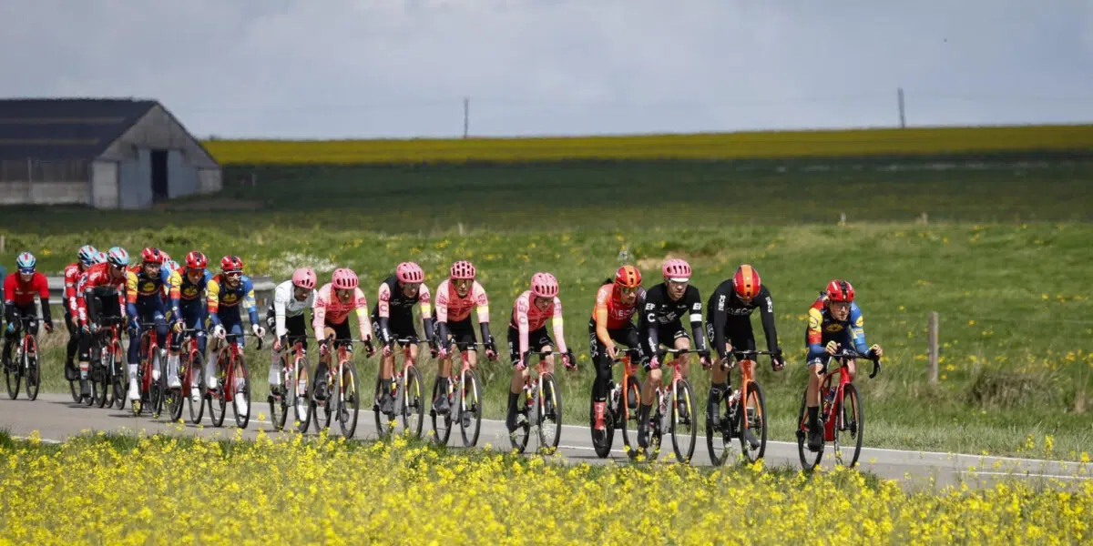 La Flèche Wallonne: Stephen Williams surpreende e vence prova onde somente 44 ciclistas finalizam, confira os resultados e a chegada 1 girodociclismo.com.br la fleche wallonne image 4