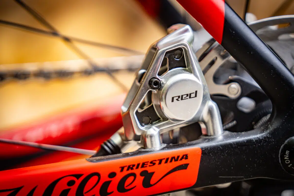 Sram lança novo grupo de peças Red AXS, "o grupo eletrônico mais leve já produzido" 4 girodociclismo.com.br novo grupo sram red image 9