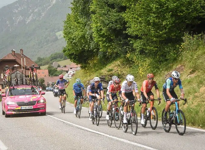Critérium du Dauphiné: resultados da 8ª etapa, Carlos Rodriguez vence etapa, Primoz Roglic campeão, assista a chegada 2 girodociclismo.com.br criterium du dauphine resultados da 8a etapa primoz roglic vence mais uma vez assista a chegada image 3