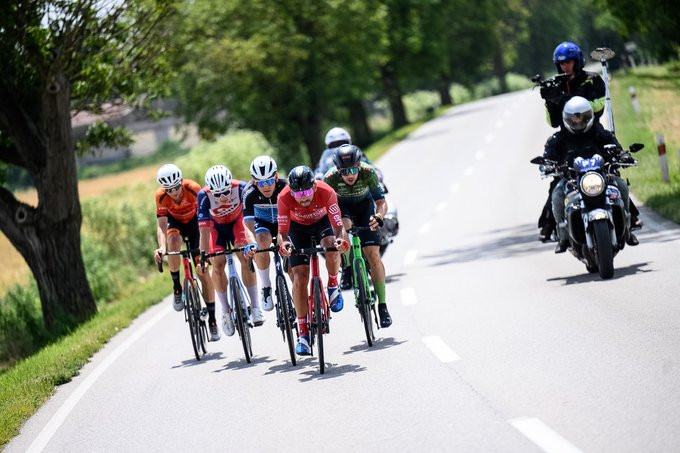 girodociclismo.com.br julian alaphilippe vence a 3a etapa do tour da eslovaquia confira os resultados e assista a chegada image