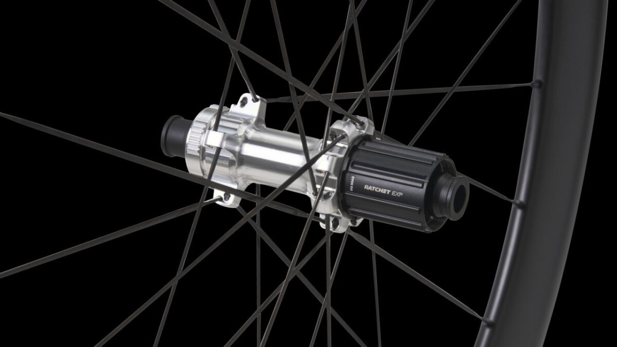 girodociclismo.com.br specialized lanca em edicao limitada as rodas mais rapidas ja produzidas roval rapide clx ii team image 12