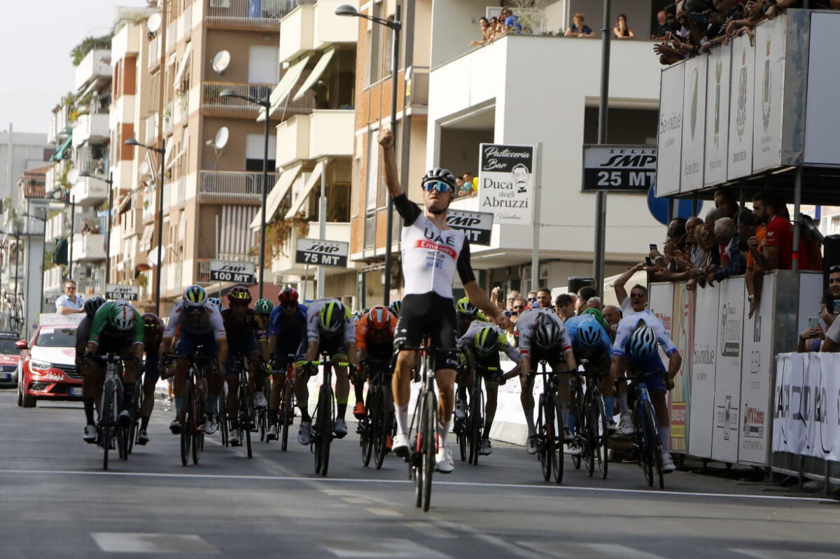 girodociclismo.com.br ciclista da uae team emirates deixa equipe apos 2 anos agora quero competir nos finais das corridas image