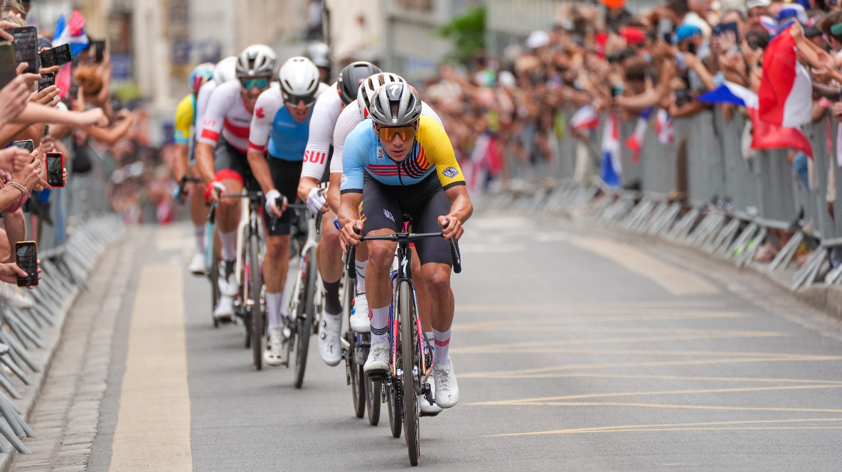 girodociclismo.com.br e campeao olimpico bateu no sprint e e o medalha de ouro em paris image 4