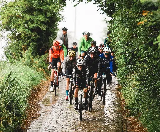 Remco Evenepoel levará fãs para passeio em icônicos locais do Tour de Flandres no próximo sábado 1 girodociclismo.com.br remco evenepoel levara fas para passeio em iconicos locais do tour de flandres no proximo sabado image 1