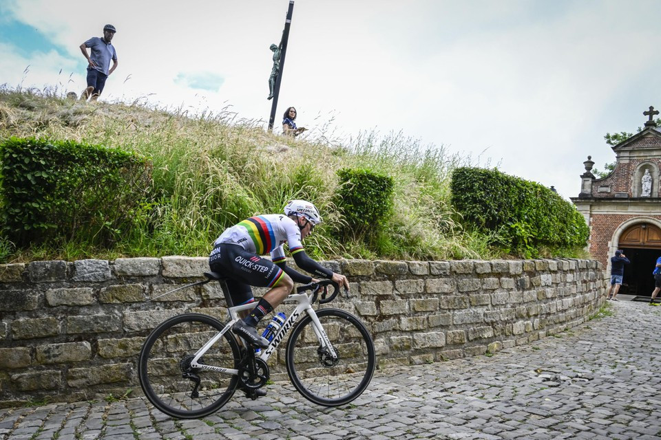 girodociclismo.com.br remco evenepoel levara fas para um passeio em iconicos locais do tour de flandres no proximo sabado image