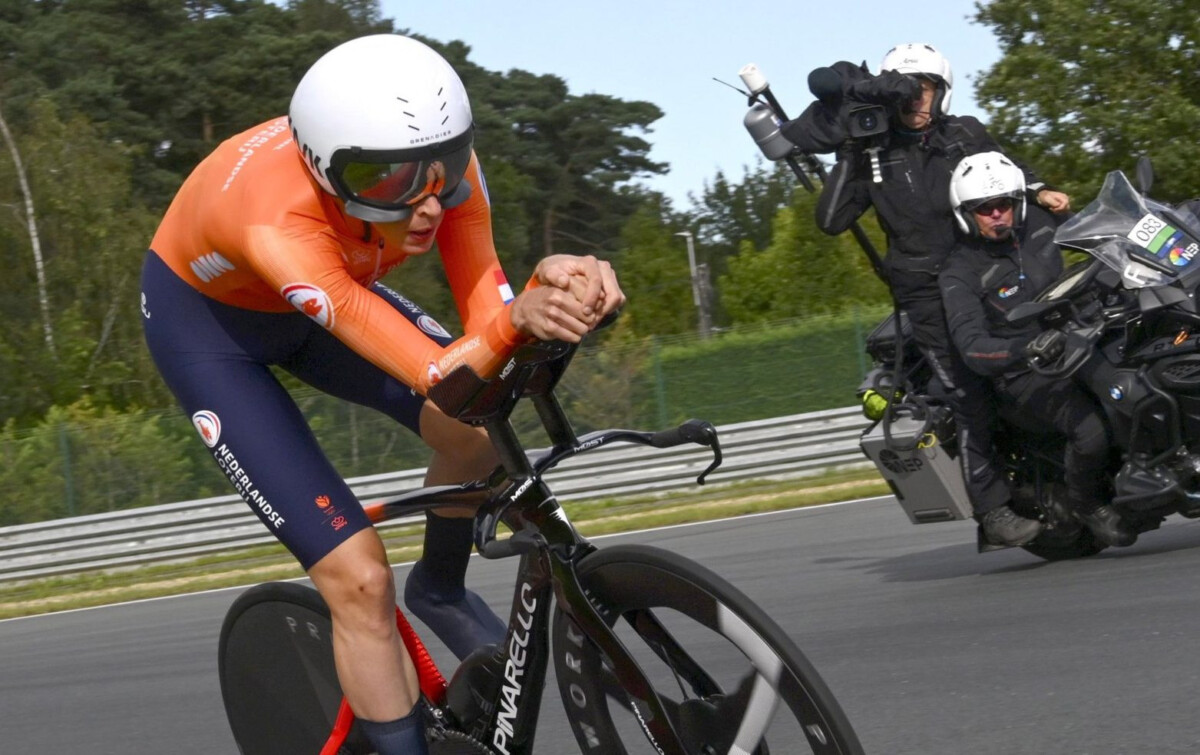 girodociclismo.com.br italiano edoardo affini e campeao europeu de contrarrelogio confira os resultados e assista a chegada image 5