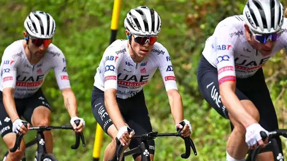 girodociclismo.com.br jovem de 18 anos da uae team emirates recusa oferta da ineos grenadiers image 4