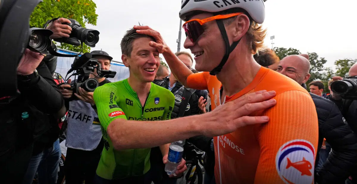 "Há uma grande diferença entre Tadej Pogacar e o resto do mundo" jornal L'Équipe analisa domínio do Campeão Mundial 3 girodociclismo.com.br ha uma grande diferenca entre tadej pogacar e o resto do mundo jornal lequipe analisa dominio do campeao mundial image 6