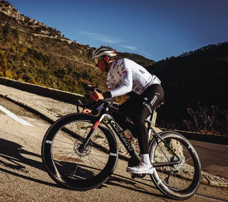 girodociclismo.com.br johan bruyneel revela detalhes da tecnica de tadej pogacar a cadencia e inacreditavel mas ha algo que nao descobri image 3