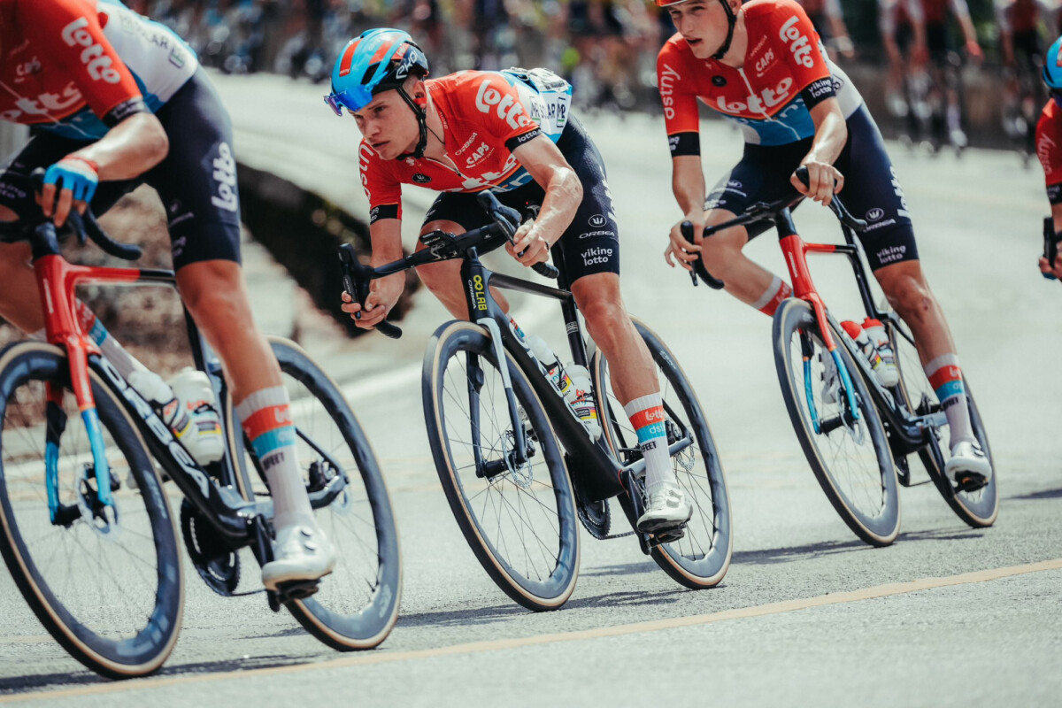 girodociclismo.com.br tour de guangxi ethan vernon vence novamente mas perde lideranca apos penalizacao confira os resultados e a chegada image 9