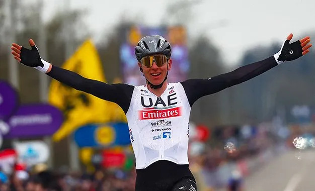 girodociclismo.com.br vencedor da milan san remo lanca a polemica mathieu van der poel e o melhor ciclista em provas de um dia image 3