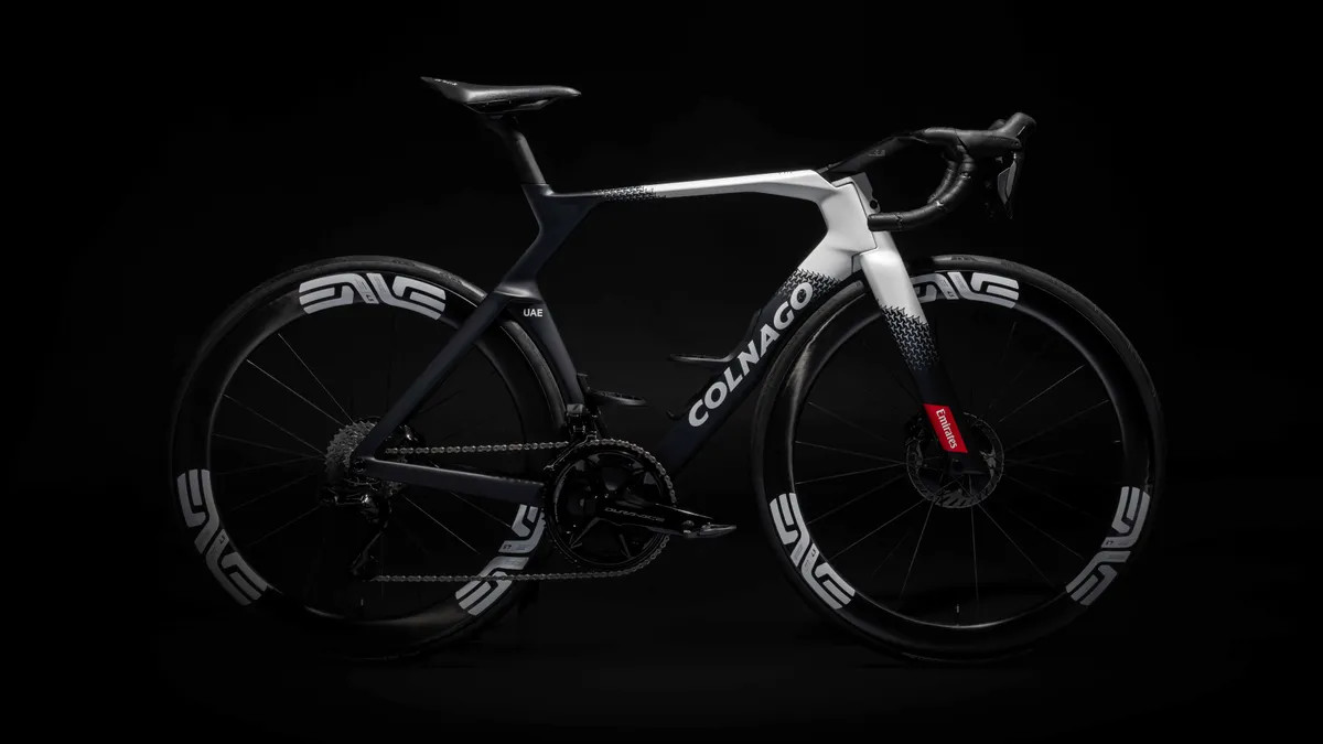 girodociclismo.com.br colnago apresenta a nova bicicleta de tadej pogacar a bicicleta mais aerodinamica no world tour confira os precos image 5