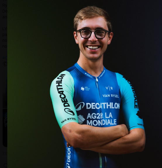 girodociclismo.com.br decathlon ag2r com novos uniformes produzidos pela van rysel desenvolvidos em tunel de vento image 2