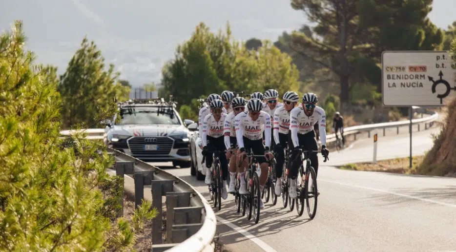 girodociclismo.com.br johan bruyneel revela treino com tadej pogacar e uae team emirates fui ultrapassado por 8 jatos e impressionante image 2