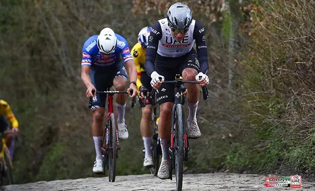 girodociclismo.com.br mathieu van der poel fala do duelo com tadej pogacar nos paralelepipedos ele ja mostrou na etapa do tour que e realmente forte image 6