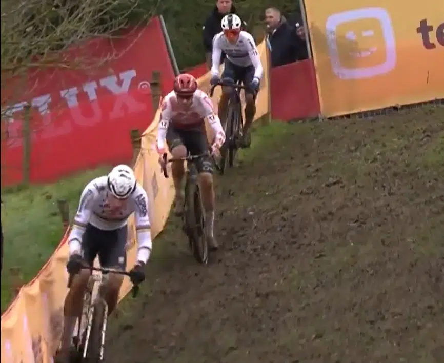 girodociclismo.com.br mathieu van der poel vence copa do mundo de gavere apos ataque fulminante confira os resultados e assista a chegada image