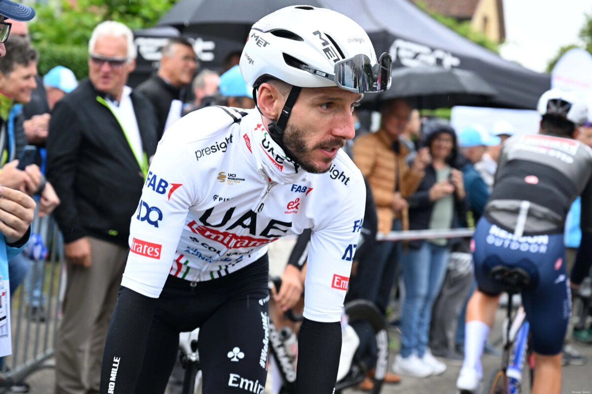 girodociclismo.com.br o papel de coadjuvante na uae team emirates as reflexoes de adam yates sobre pogacar e o giro 2025 image 6