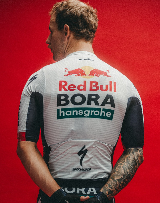 girodociclismo.com.br primoz roglic com novo uniforme specialized red bull bora hansgrohe troca de patrocinador para 2025 image 4