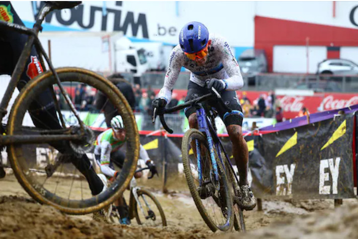 girodociclismo.com.br campeao europeu vence campeonato nacional de ciclocross confira os resultados e assista a chegada image 2