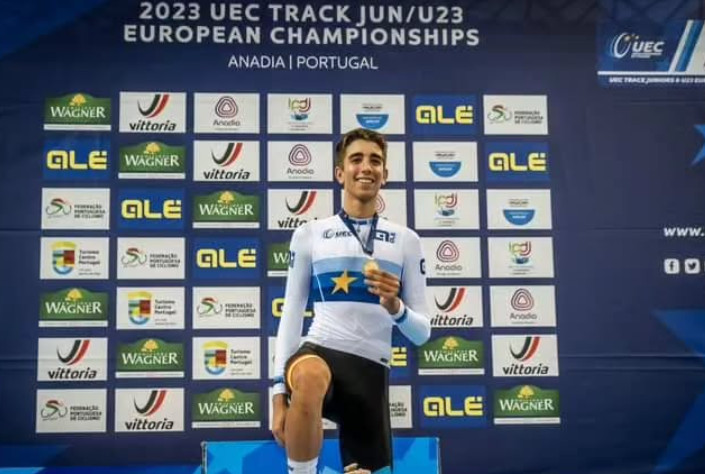 girodociclismo.com.br jovem prodigio espanhol fratura clavicula e adia estreia no world tour image 6