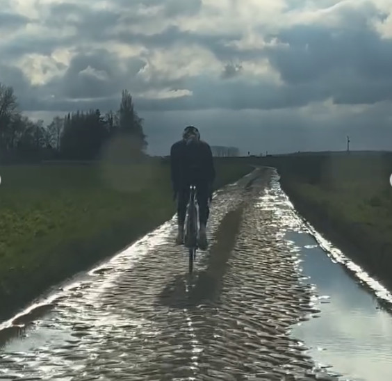 girodociclismo.com.br gregario de tadej pogacar descreve treino no trecho da paris roubaix impressionante ele me deixou pra tras nos 29 setores image 6