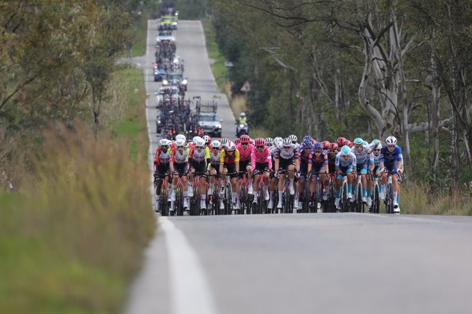 girodociclismo.com.br volta ao algarve resultados da 3a etapa vence em tavira assista a chegada image 4