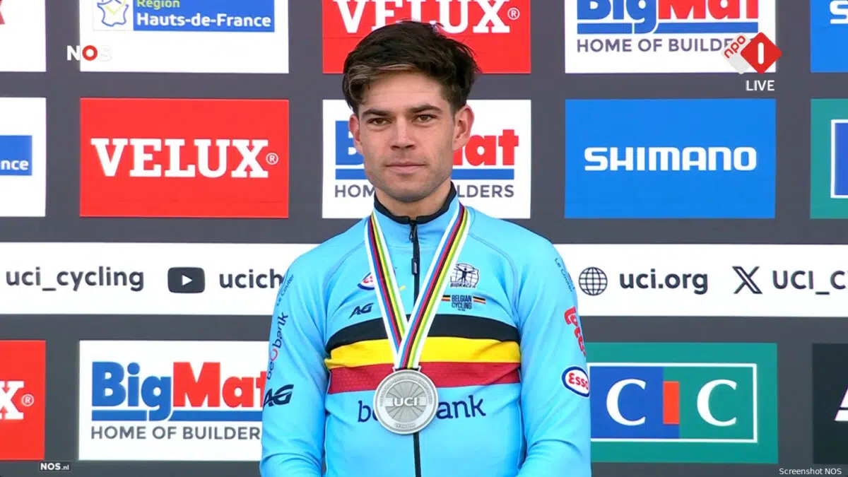 girodociclismo.com.br wout van aert admite o fracasso no mundial de ciclocross as coisas realmente deram errado por isso tirei o chapeu para ele image 2