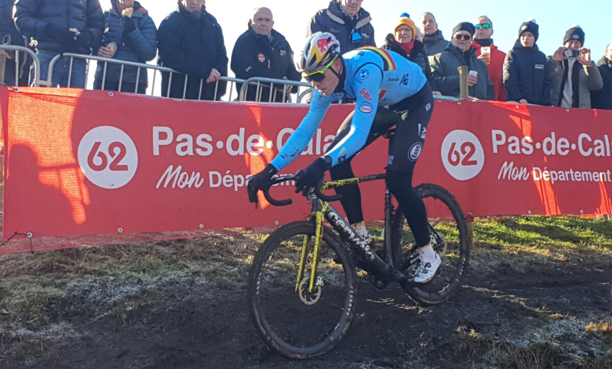 girodociclismo.com.br wout van aert mira novos desafios na temporada apos mundial de ciclocross image 2