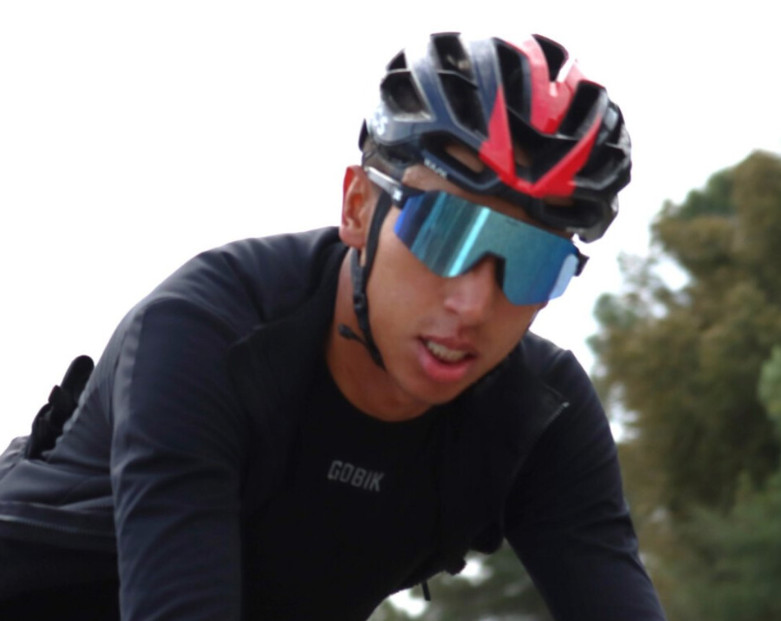 girodociclismo.com.br egan bernal da detalhes da fratura da grave queda na clasica jaen eles colocaram duas placas uma na frente e uma em cima image 7