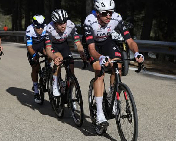 girodociclismo.com.br joao almeida comandara uma forte uae emirates xrg na paris nice estou em boa forma apos a volta ao algarve image 2