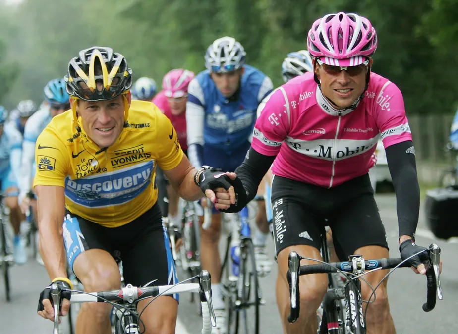 girodociclismo.com.br lance armstrong lanca a polemica em entrevista meus rivais tambem trapacearam image 11