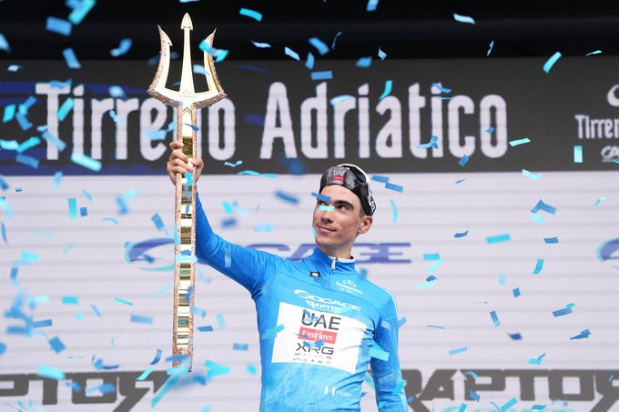 girodociclismo.com.br tirreno adriatico jonathan milan vence 7a etapa e juan ayuso e campeao confira os resultados e a chegada image 6