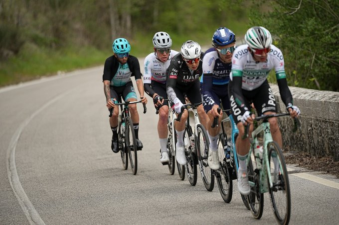 Giro d'Abruzzo: Edison Callejas surpreende e vence Etapa Rainha, Georg Zimmermann é o novo líder, confira os resultados e a chegada 2 girodociclismo.com.br giro dabruzzo edison callejas surpreende e vence etapa rainha georg zimmermann e o novo lider confira os resultados e a chegada image 5